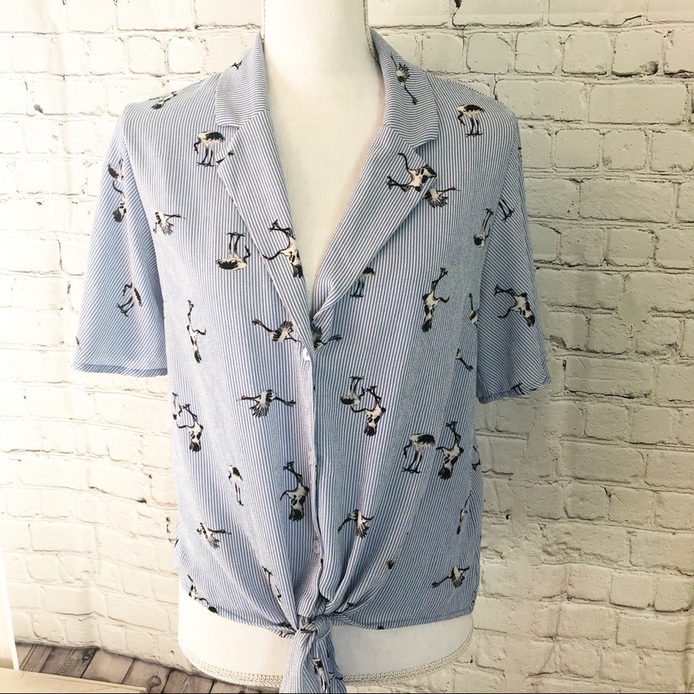 ❤️ Monteau Striped Bird Print Drapey Tie Crop Top
